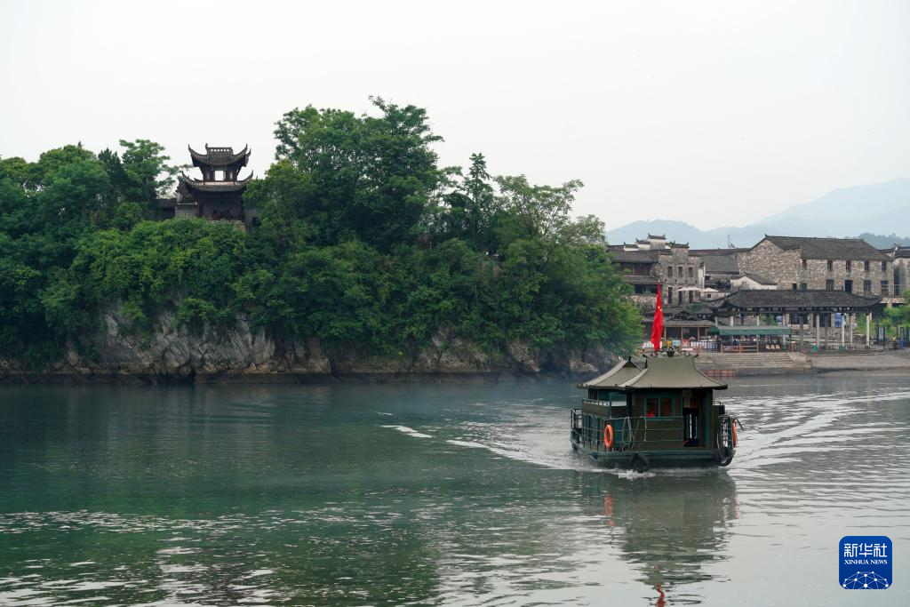 诗意中国丨诗仙李白钟情的这片山水