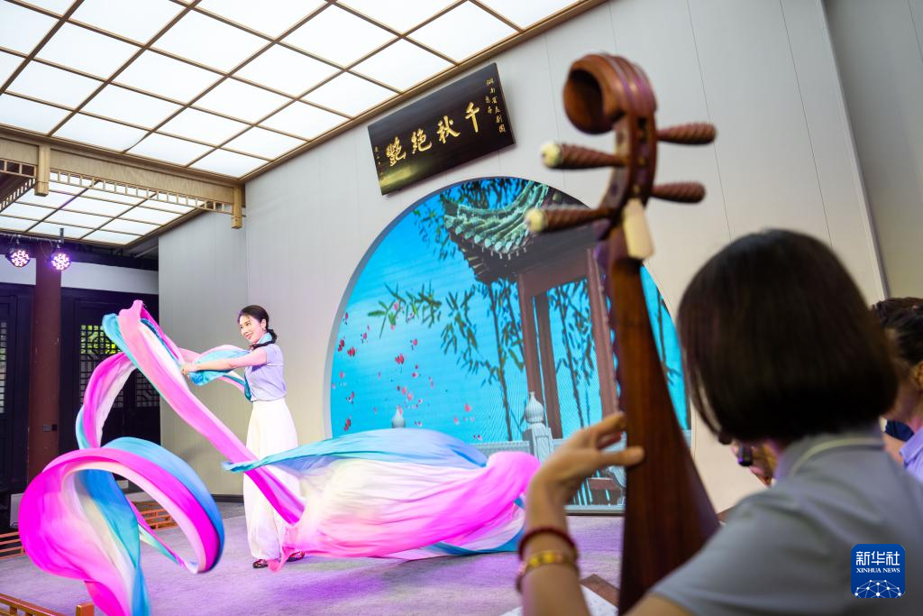 当“百戏之祖”遇见“青春之声”