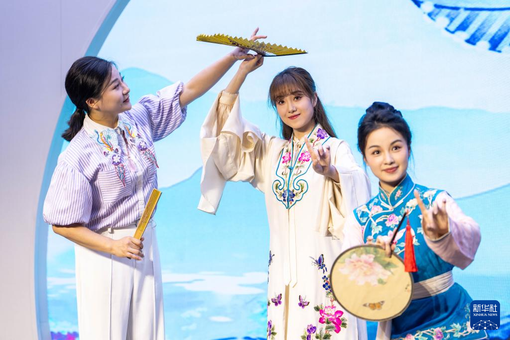 当“百戏之祖”遇见“青春之声”