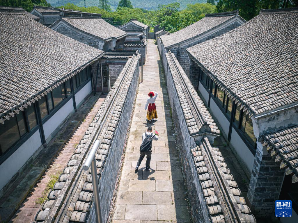 浙江宁波：“旅拍”丰富游客旅游体验