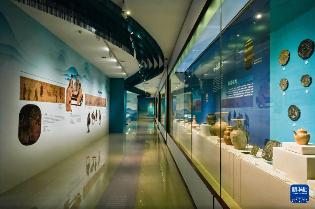浙江绍兴新昌举办“唐诗之路”展览