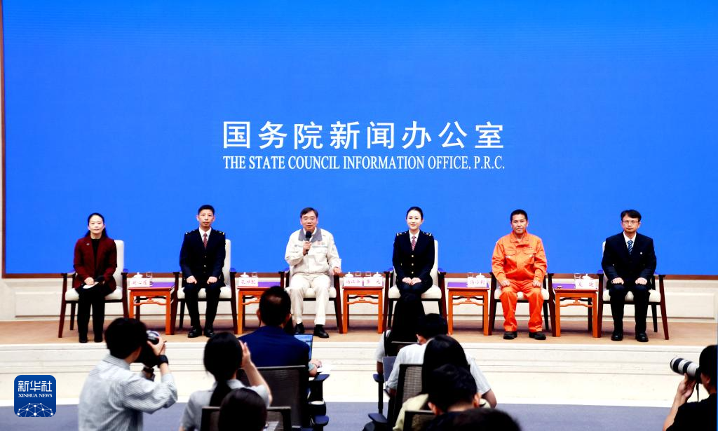 一路飞驰一路歌——高铁领域代表共话奋斗故事