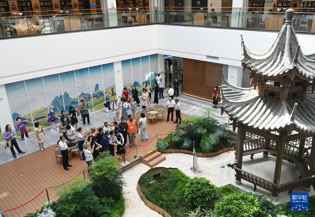 福建：中外图书馆员共话文化传承与图书馆可持续发展