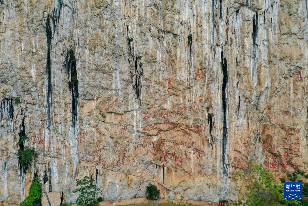 智绘中国·世遗镜鉴丨花山岩画：千年岩画焕新“彩”