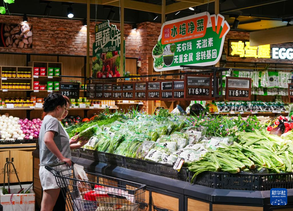 对口援疆助力戈壁兴建智慧农业植物工厂