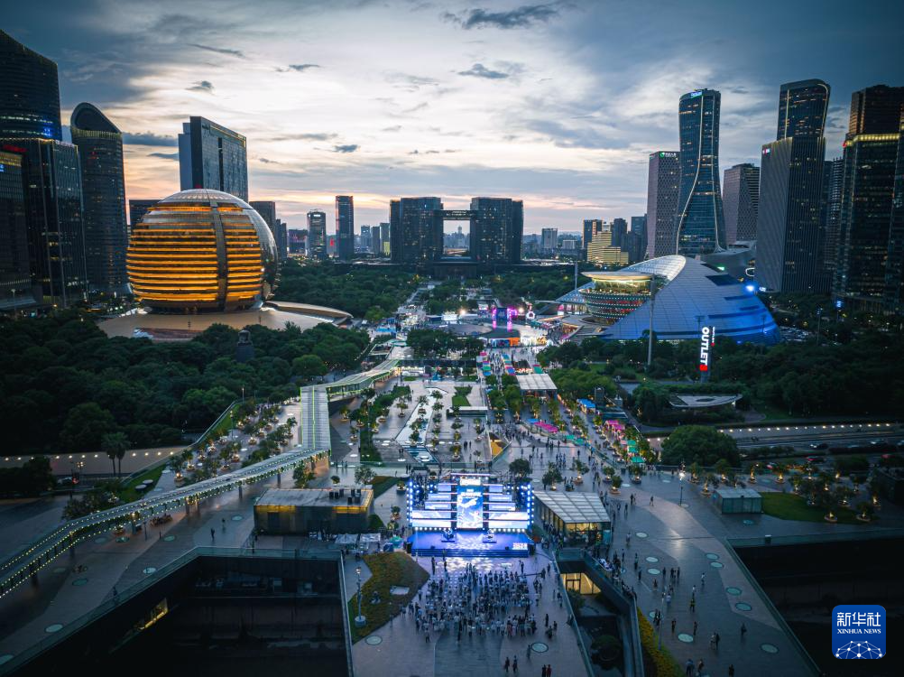 2025杭州奇妙夜活动启动