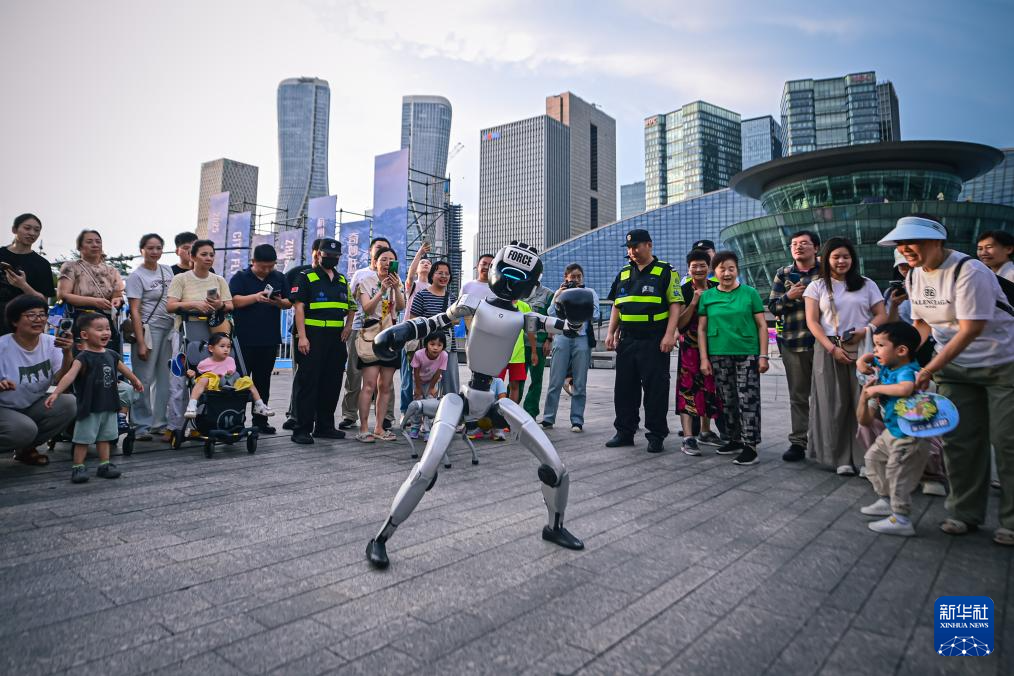2025杭州奇妙夜活动启动