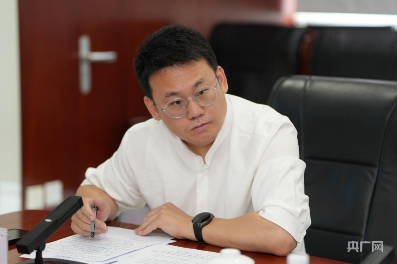 《沿着纬度听中国》：扫描中国肌理 治愈系地理人文纪录片创新表达