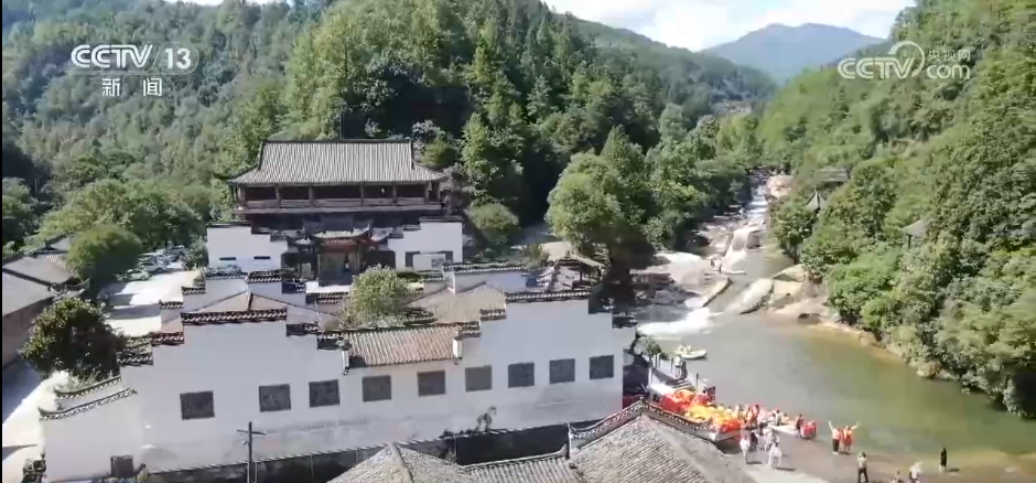 各地夏日文旅消费“热浪”奔涌 “暑期经济”乘“热”而上