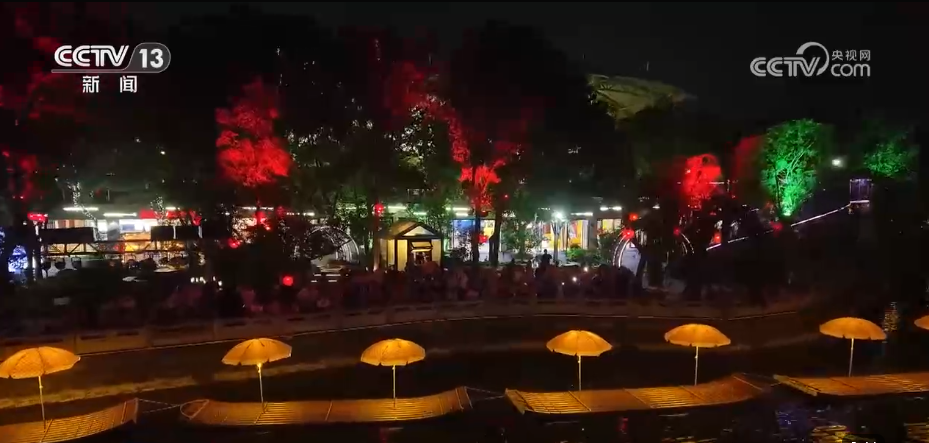 各地夏日文旅消费“热浪”奔涌 “暑期经济”乘“热”而上