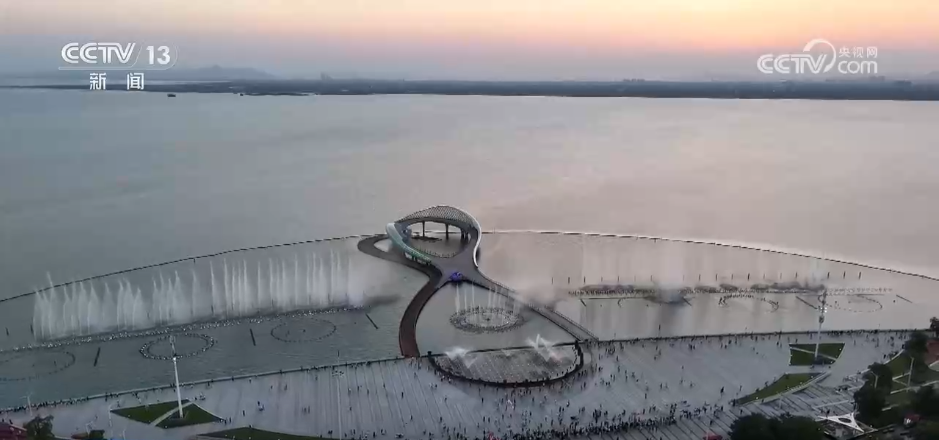 各地文旅市场“全面开花” 多重优惠多样体验助燃“夏日经济”
