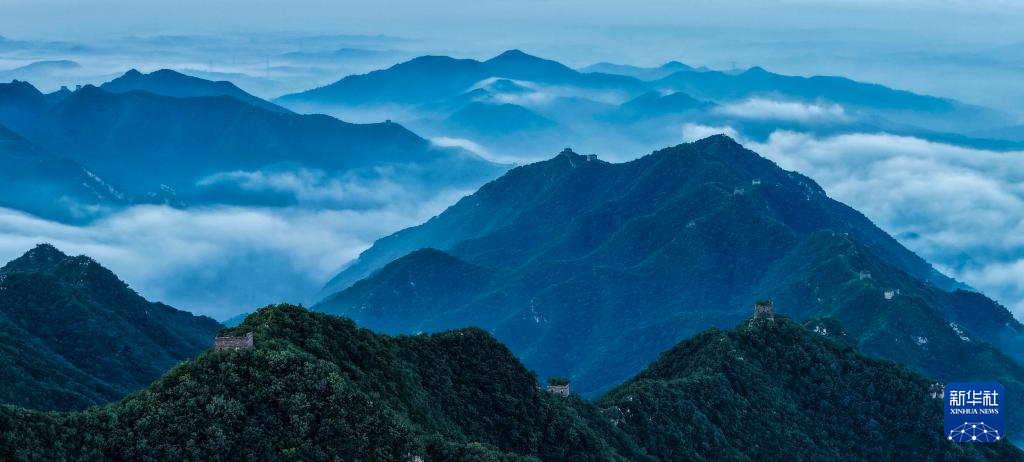 河北迁西：云涌榆木岭长城