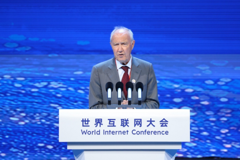 弗朗西斯·高锐：数字丝路是稳定可靠的国际合作途径