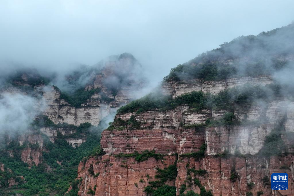 美丽中国丨河北邢台：太行云海翻涌