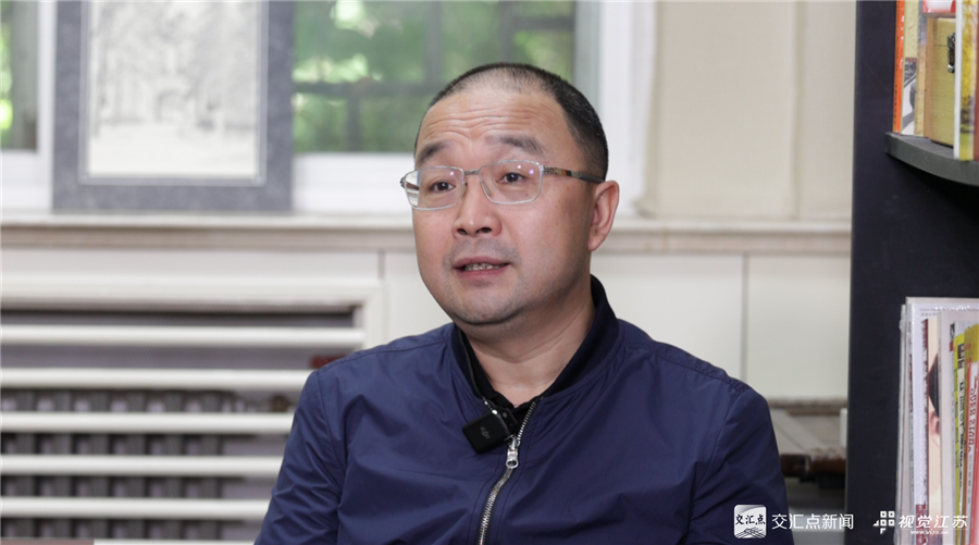 这幅图片全球“出圈”告诉世界什么