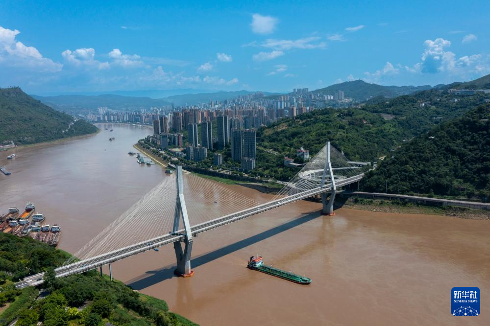 诗意中国丨荔枝驿路蜀道不再难