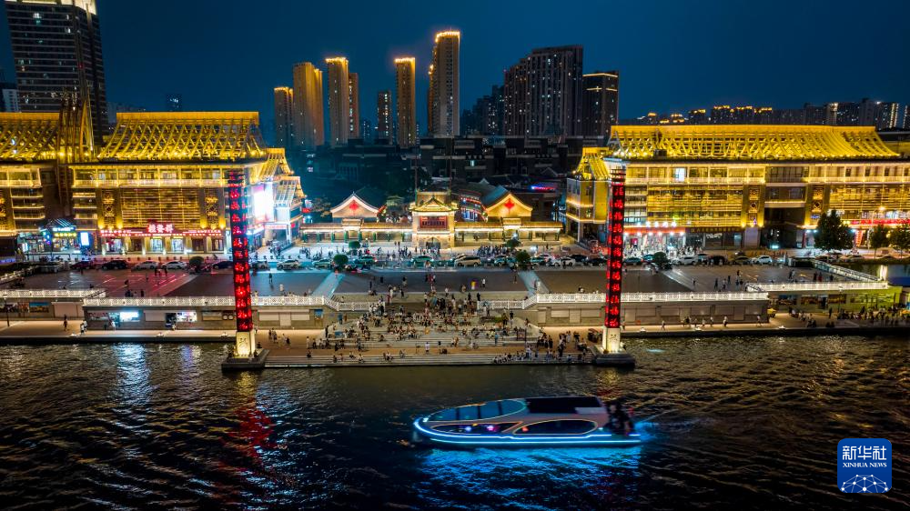 天津：夏夜逛古街