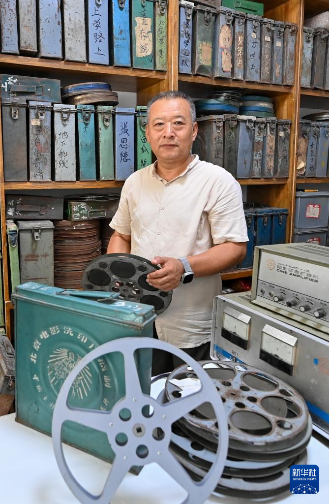 用光影传递家国情怀