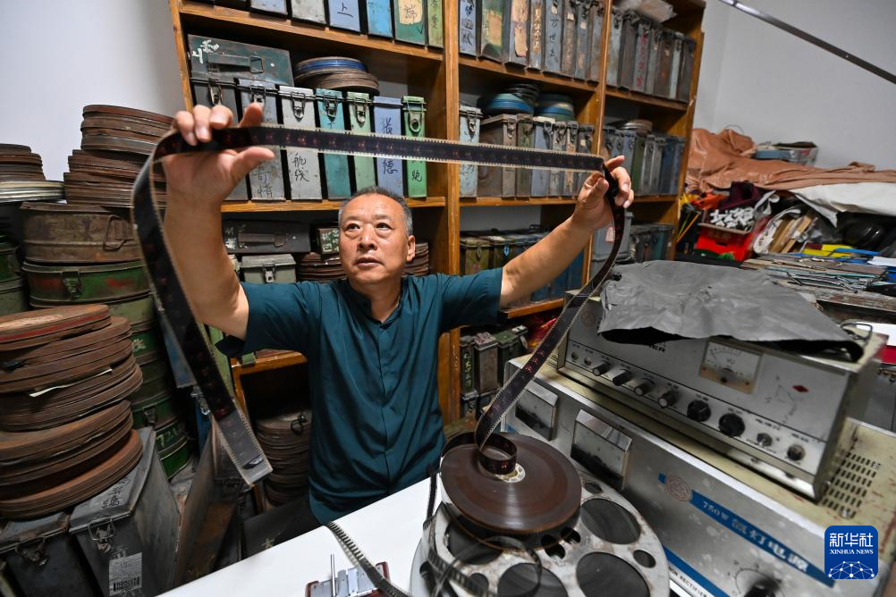 用光影传递家国情怀