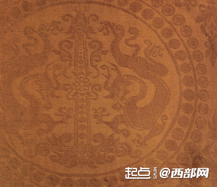 从《长安的荔枝》看东西方文明在方寸之间交融