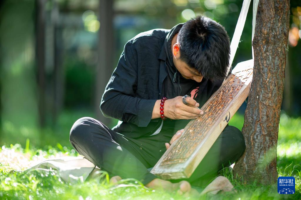 西藏非物质文化遗产得到有效保护与传承