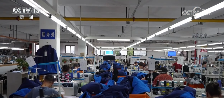 企业手握竞争力“法宝”闯出市场新蓝海 纺织行业向“数据驱动”转型“加速跑”