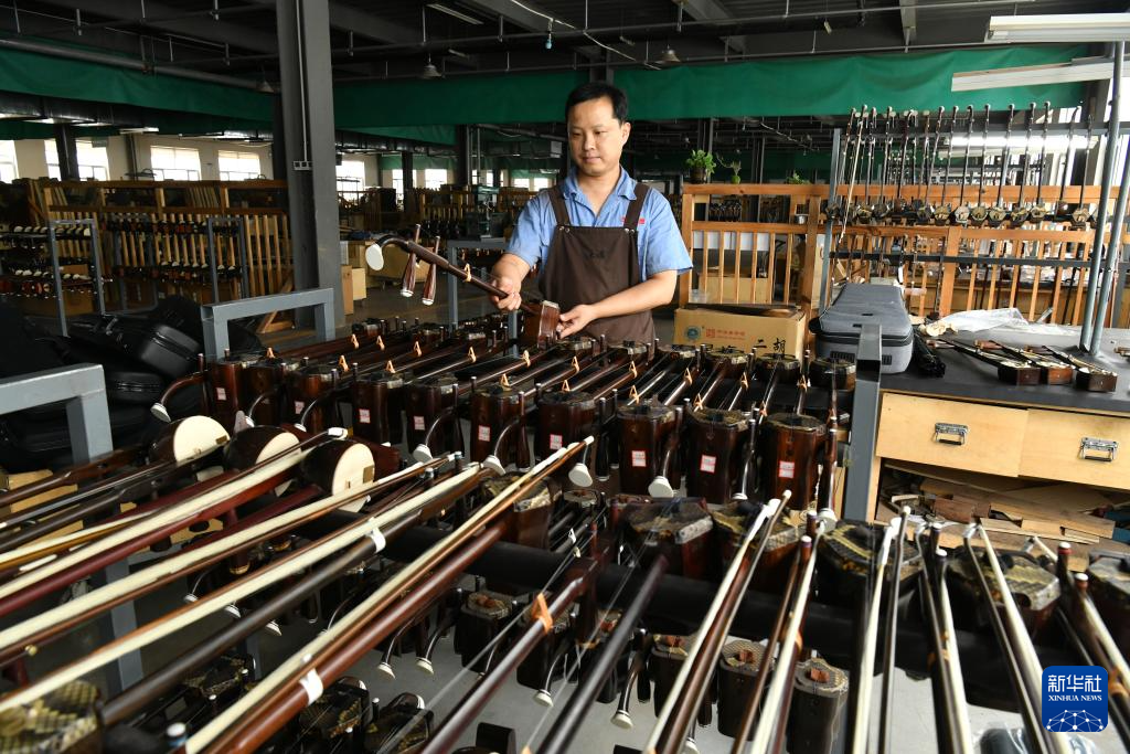河北肃宁：乐器产业奏响高质量发展旋律