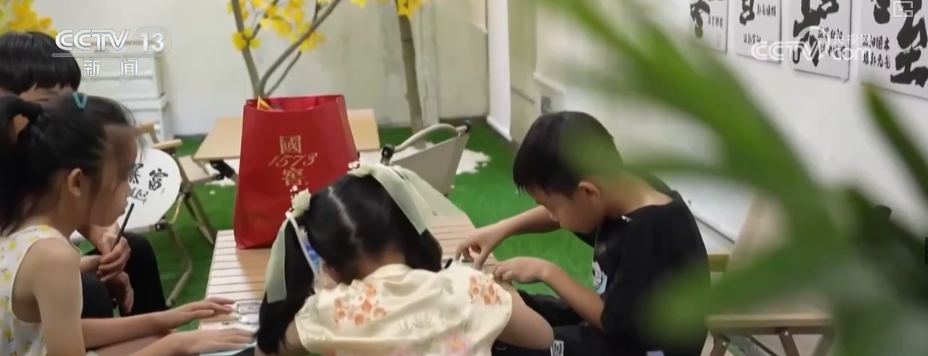 “清凉经济”乘“热”而上 热产品、暖服务将“凉资源”变成“热钱流”