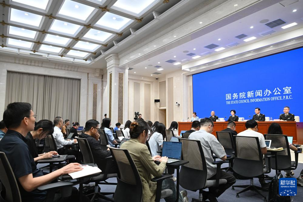 高质量完成“十四五”规划丨关通全球、物达八方——“十四五”海关交出守国门、促发展亮眼答卷