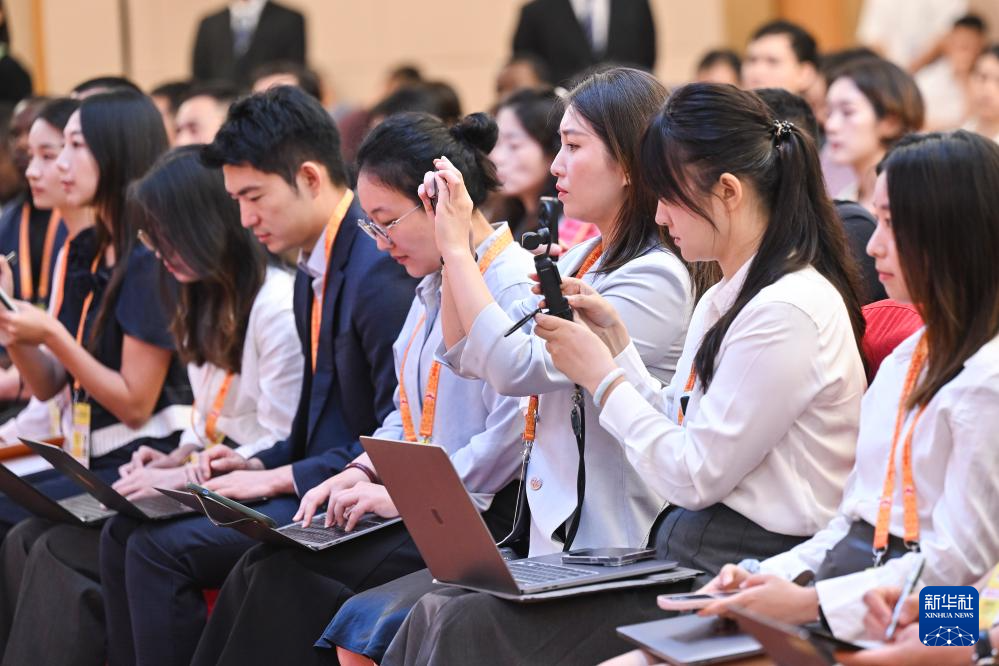 抗战胜利80周年纪念活动新闻中心举办第二场记者招待会