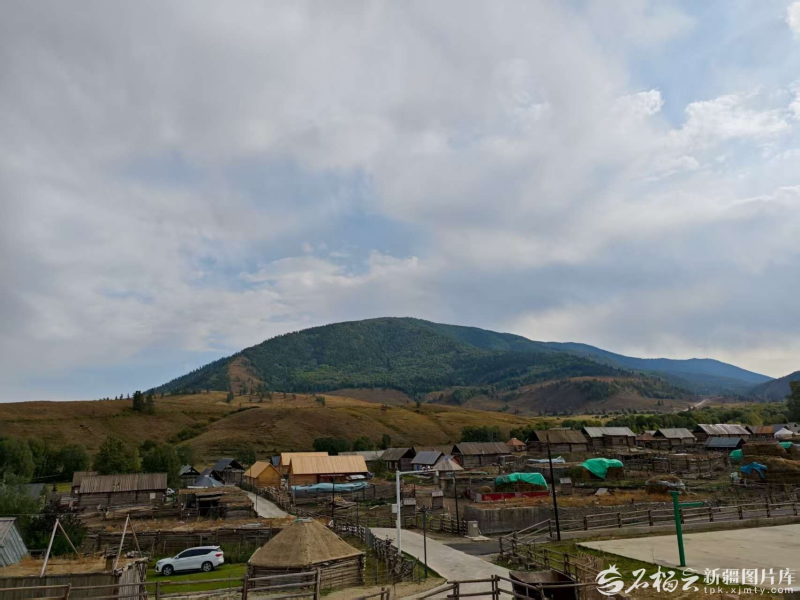 铸牢中华民族共同体意识丨推窗青山翠 客来是一家