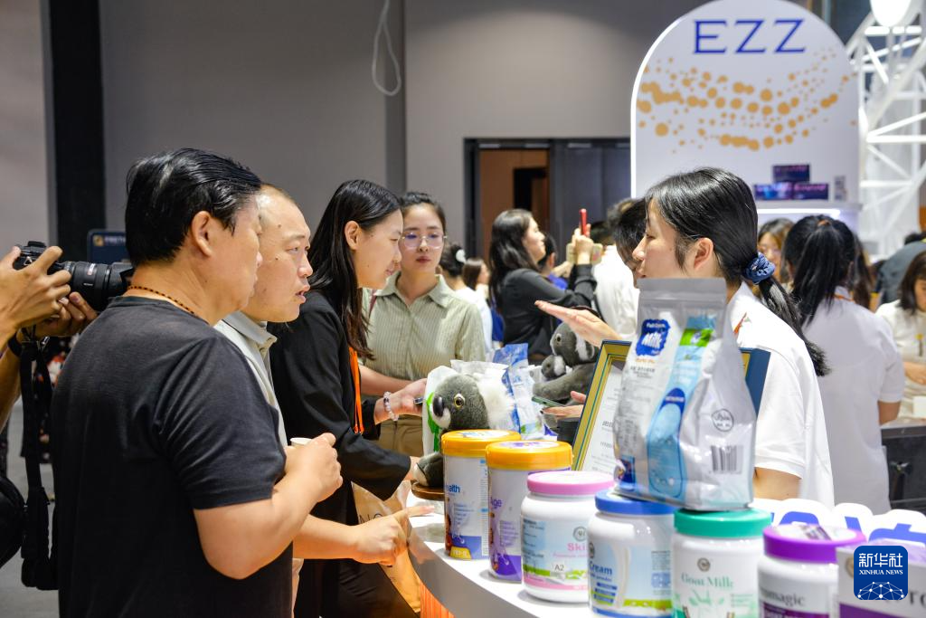 探访2025年服贸会主题展