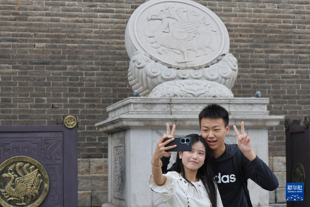 城市文化景观商业带：西安城墙焕新出彩