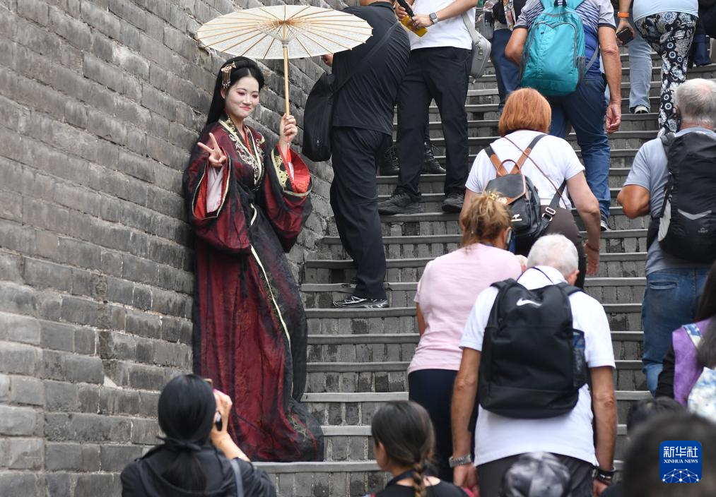 城市文化景观商业带：西安城墙焕新出彩