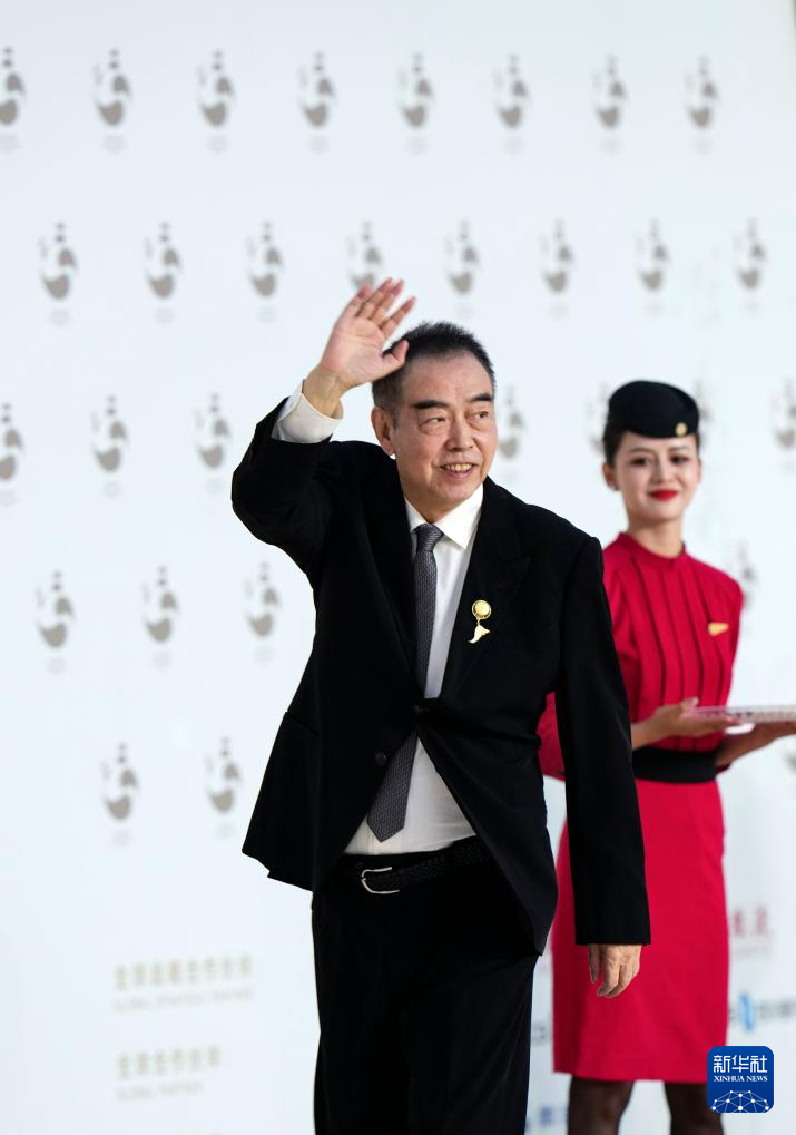 第二届金熊猫奖在成都揭晓