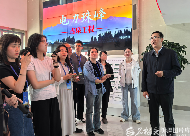 砥砺奋进七十载 天山南北谱华章丨深入天山南北 看新疆高质量发展生动模样