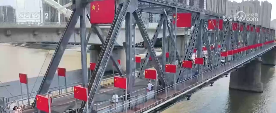 人气足、消费火！双节临近文旅市场热度攀升 消费市场供需两旺