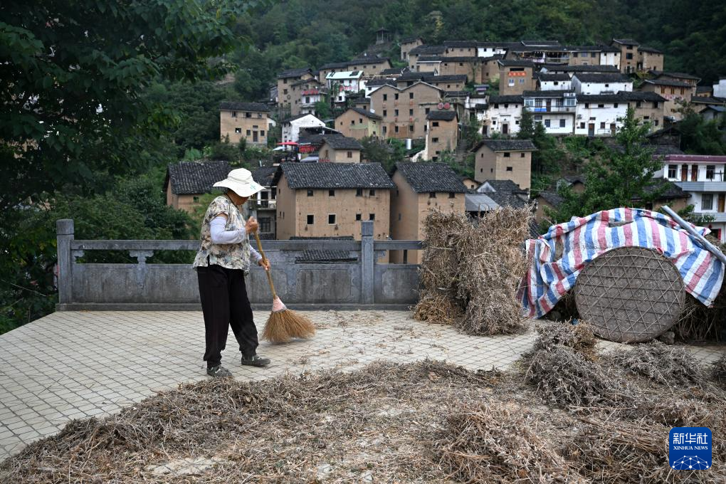文化中国行·传统村落人文影像志丨丰收节前后，这里藏着皖南最“红火”的秋