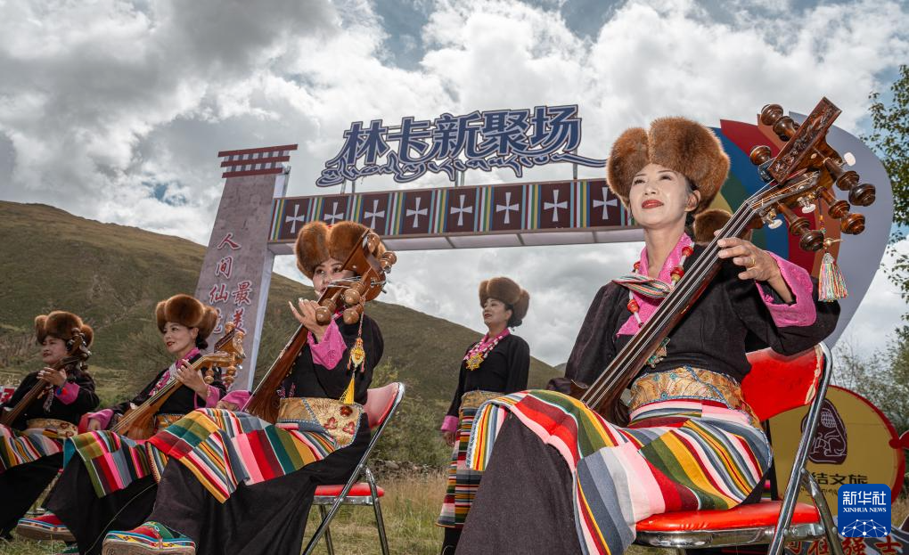 传统“林卡”正年轻