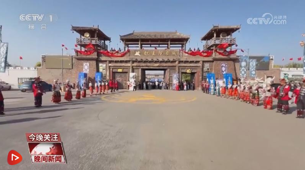 “传统文化+沉浸体验”点燃假日热情 多元化文旅场景激发消费热潮
