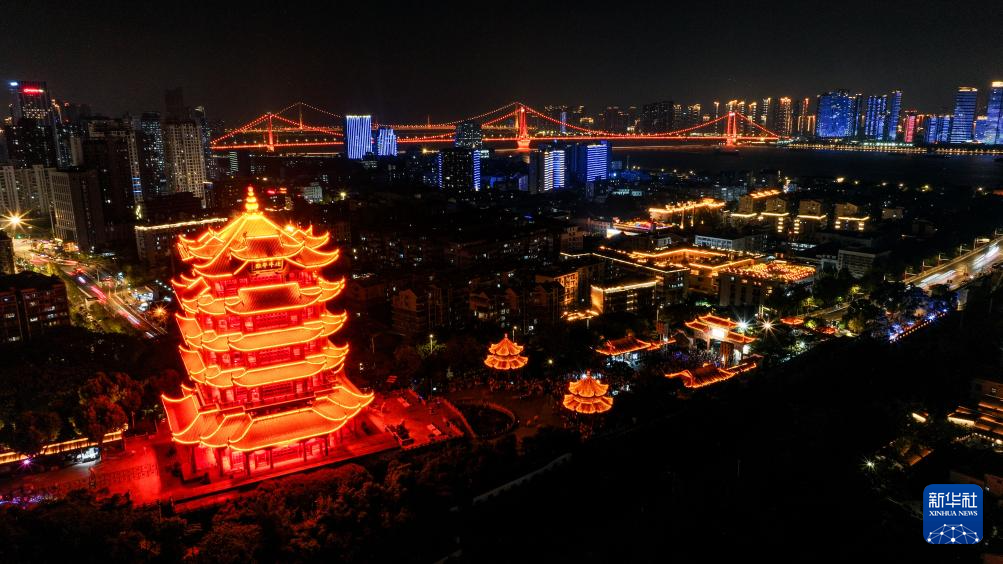 江城夜色
