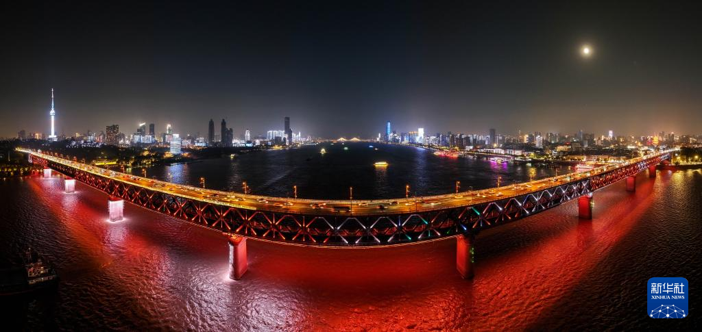 江城夜色