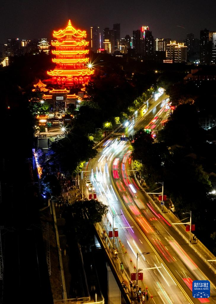 江城夜色