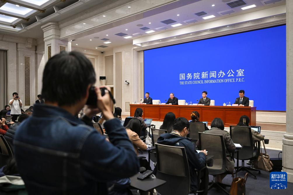 高质量完成“十四五”规划|粮食市场供应充足 节粮减损成效显著——国新办发布会聚焦“十四五”时期粮食流通改革发展成效