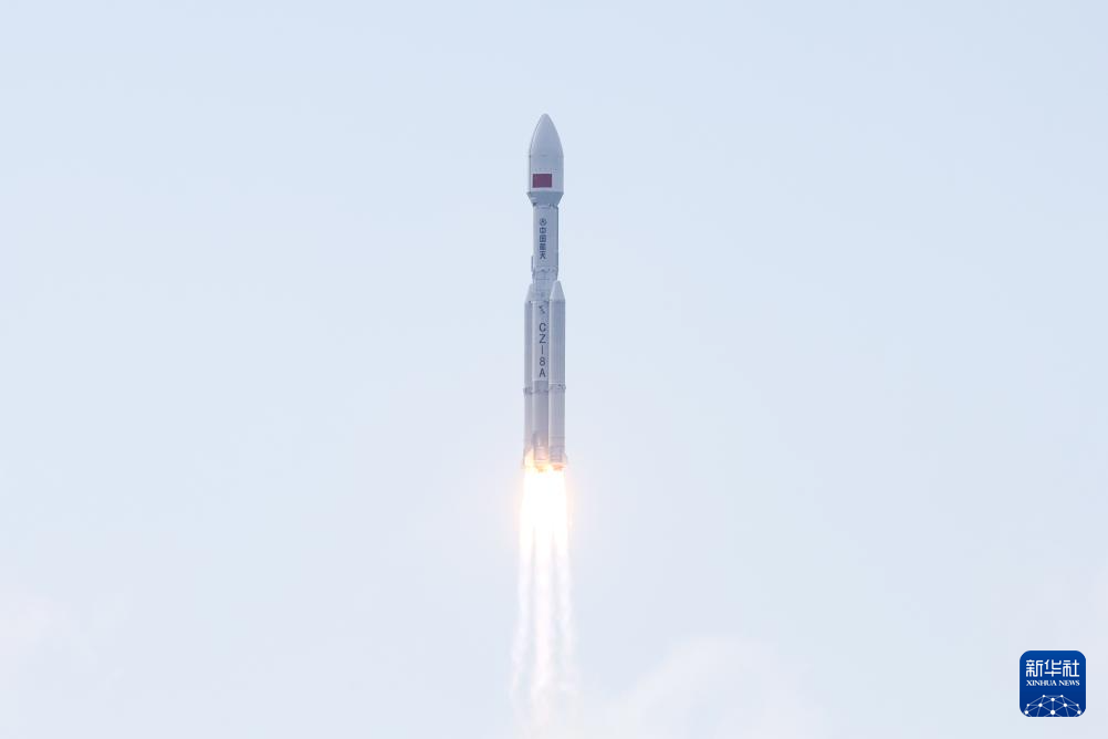 我国成功发射卫星互联网低轨12组卫星