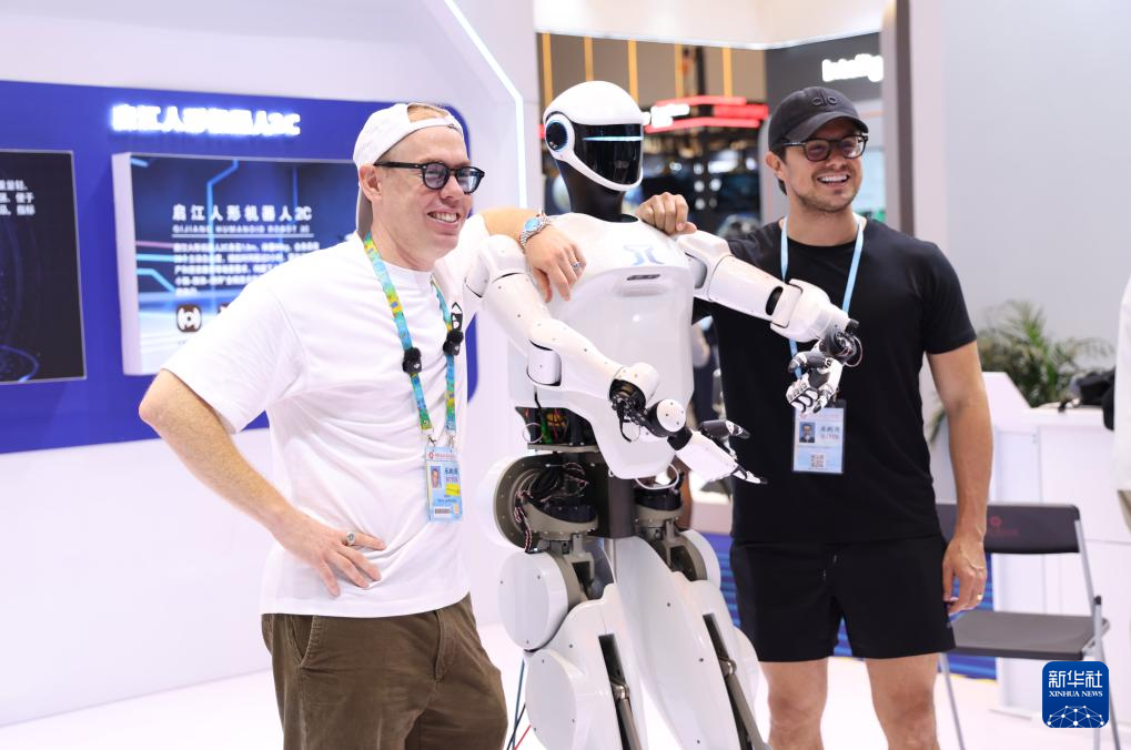 广交会聚焦服务机器人 培育外贸发展新亮点