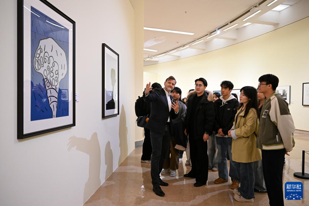 “今日丝绸之路国际美术邀请展”在西安开展