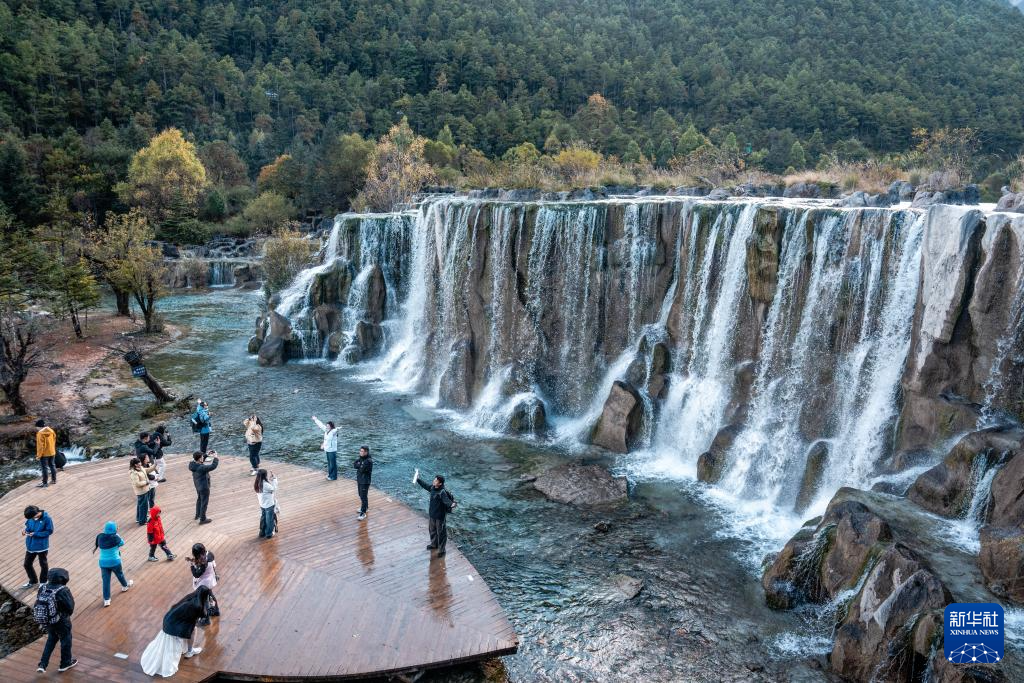 丽江:美景如画引客来