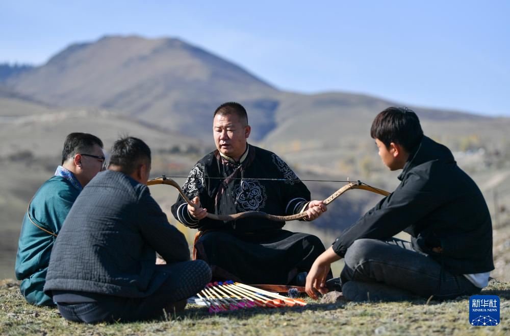 新时代中国调研行之文化中华丨“神箭手”吴俊亮:从冠军靶位到传承舞台