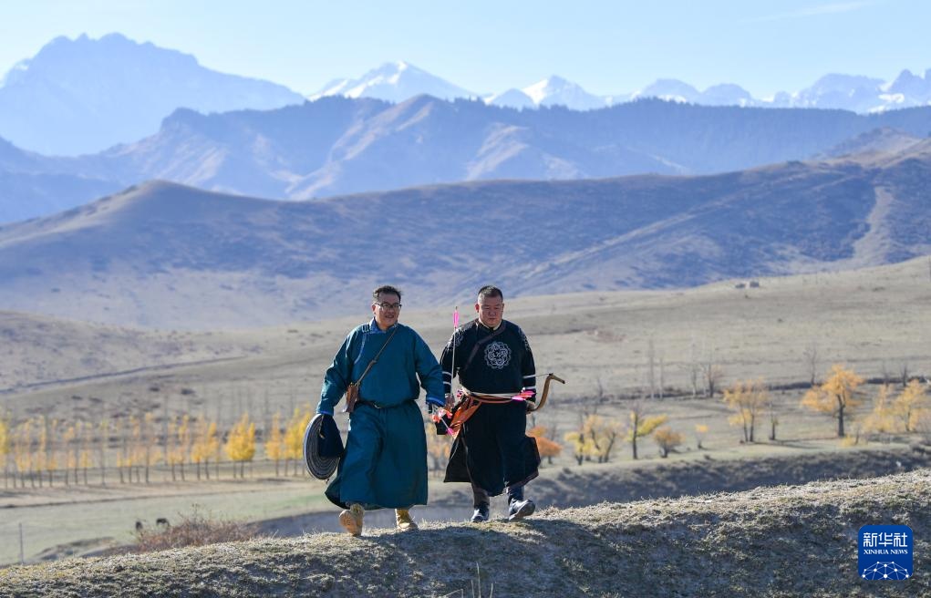 新时代中国调研行之文化中华丨“神箭手”吴俊亮:从冠军靶位到传承舞台